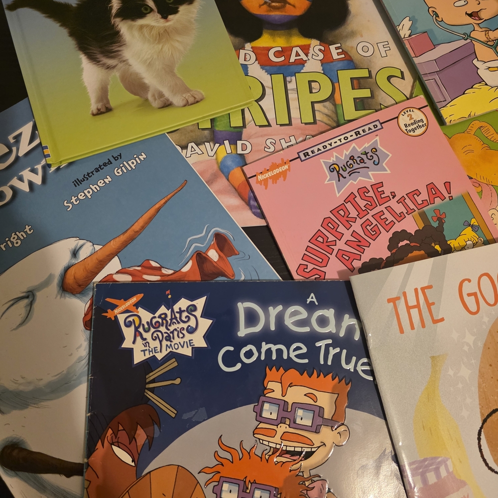 16 Storybook Collection - Picture 2 of 7